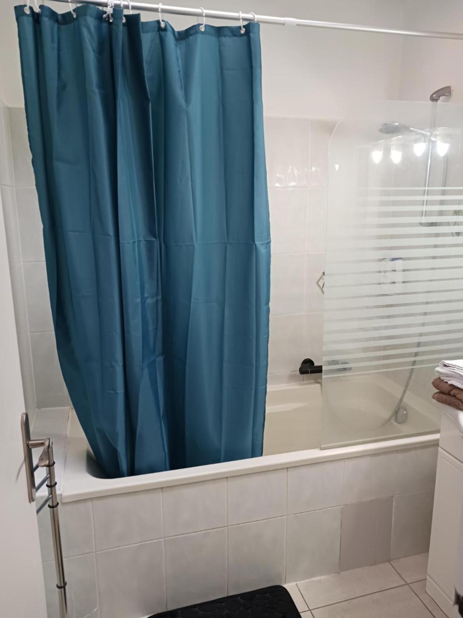 Chambre Privee Climatisee Chez Particulier, Wifi Apartment Perpignan Ngoại thất bức ảnh
